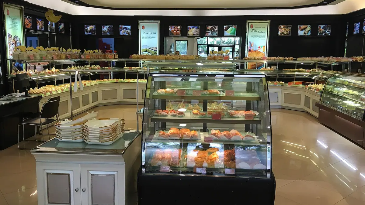 German Bakery bakes